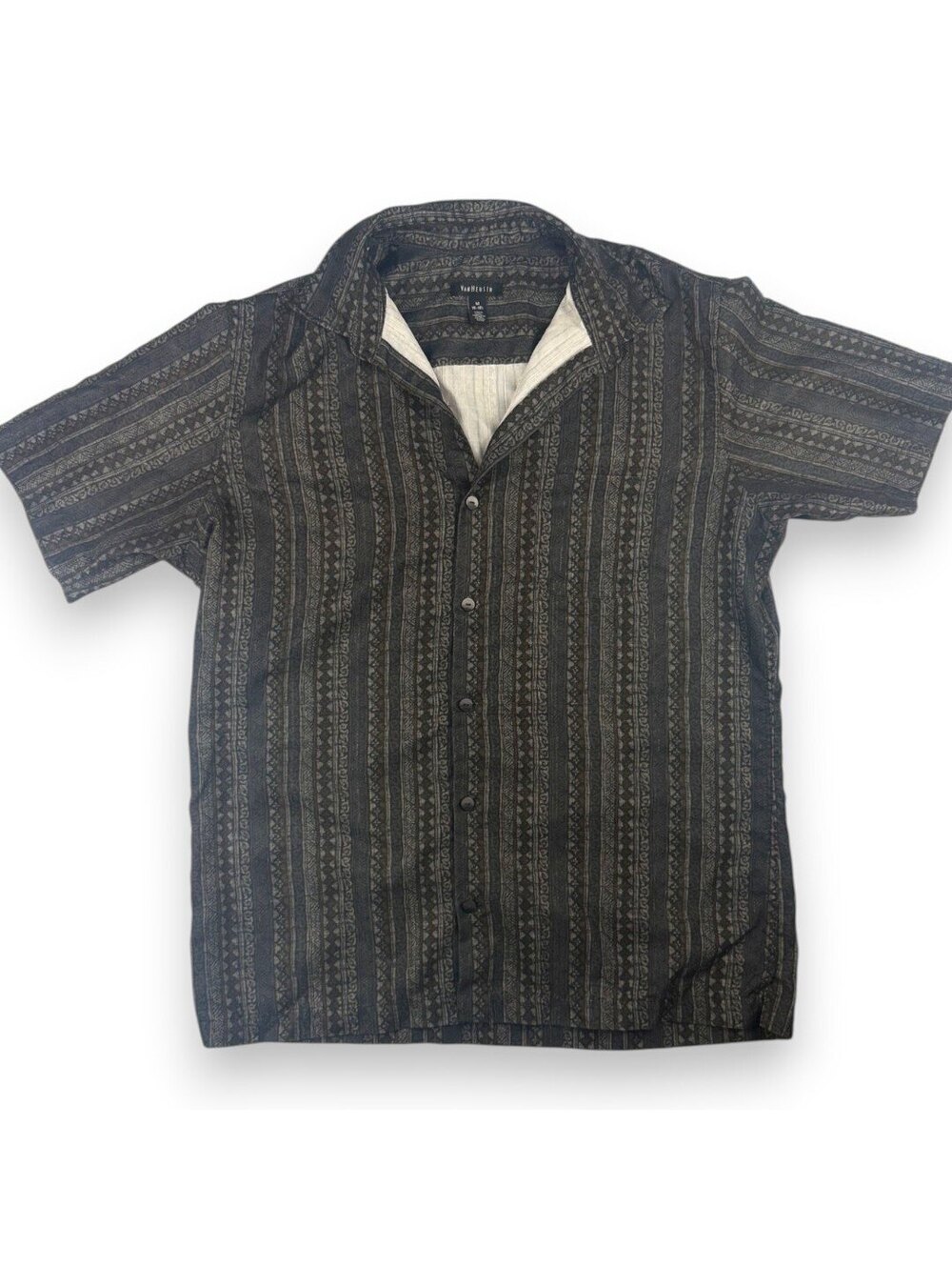 🍷 Van Heusen Short Sleeve Button Up Shirt Mens M